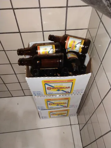 Garrafa cerveja retornável 300ml piriguete 