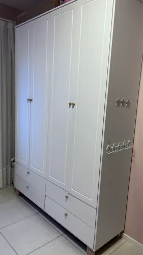 Guarda roupa infantil