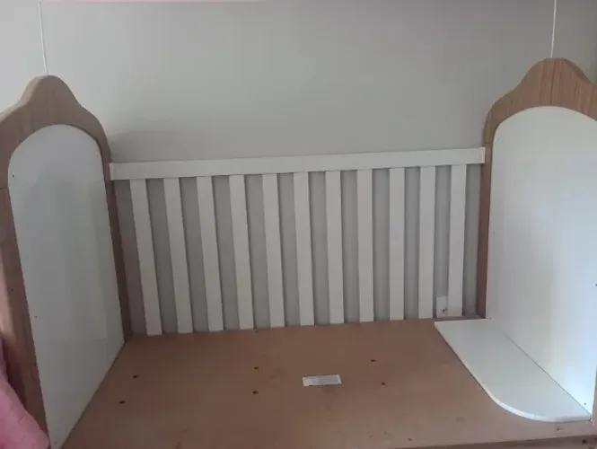 Berço que virá cama infantil ate 5 anos completo sem o colchão