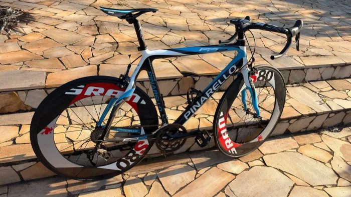 Bicicleta Speed Pinarello FP2 Carbon - Excelente Estado