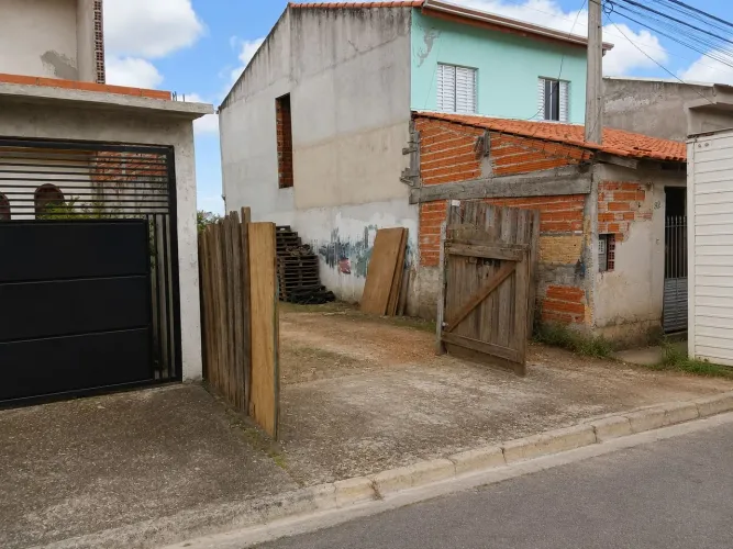 TERRENO EM MOGI DAS CRUZES