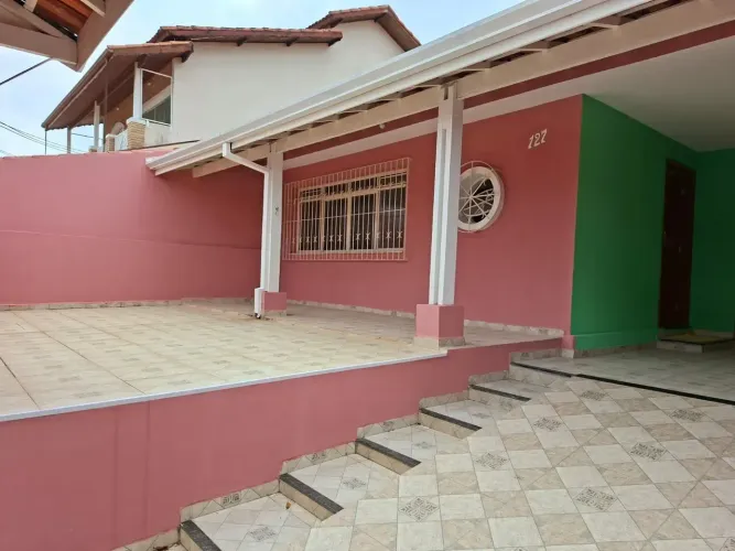 Imóvel para aluguel com 100 metros quadrados com 3 quartos