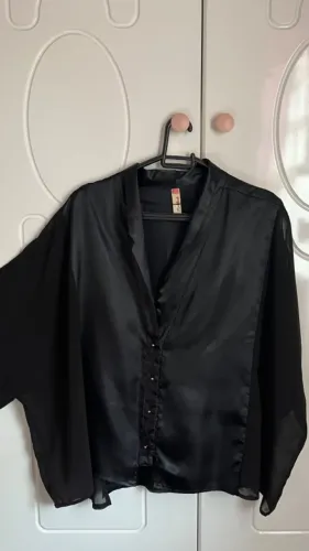 Camisa Preta Oversized Handbook m