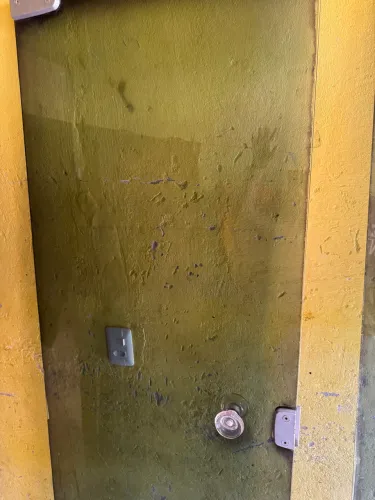 PORTA DE VIDRO TEMPERADO COM DUAS FOLHAS - 1,40m x 2,10m 
