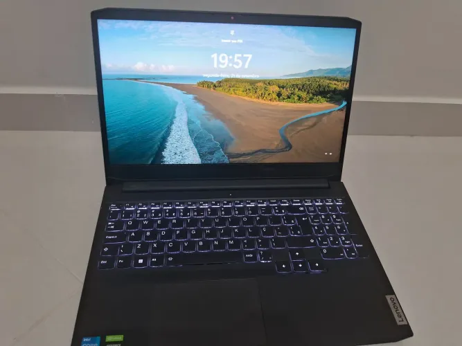 Lenovo IdeaPad Gaming 3i i5-11300H GTX 1650 4GB 16GB RAM SSD 512GB