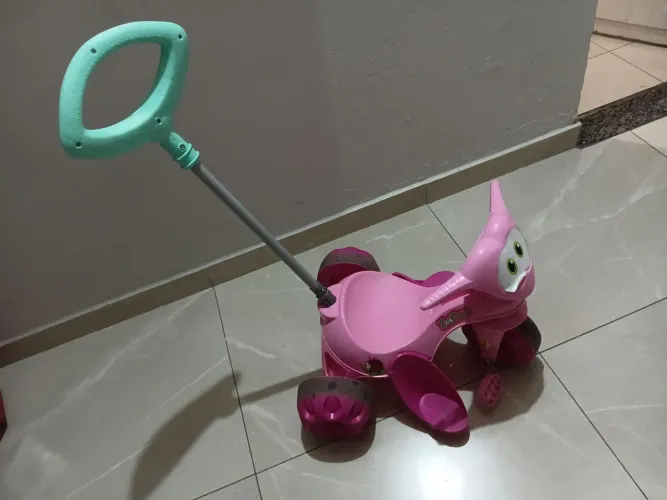 Triciclo infantil rosa