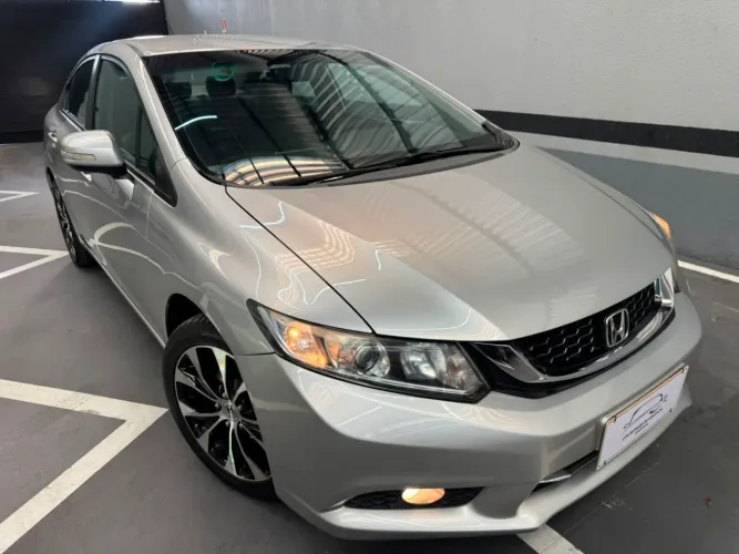 Honda Civic Sedan LXR 2.0 Flexone 16V Aut. 4P 2015