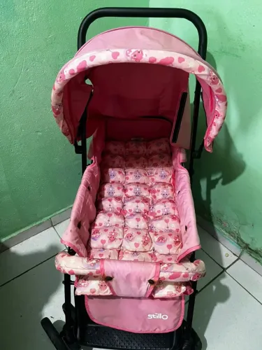 Carrinho de bebê 180$