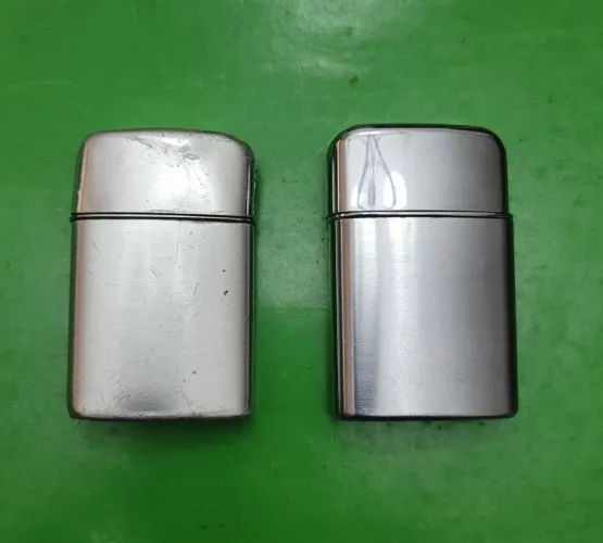 Lote com 2 Isqueiros vintage marca: Ronson