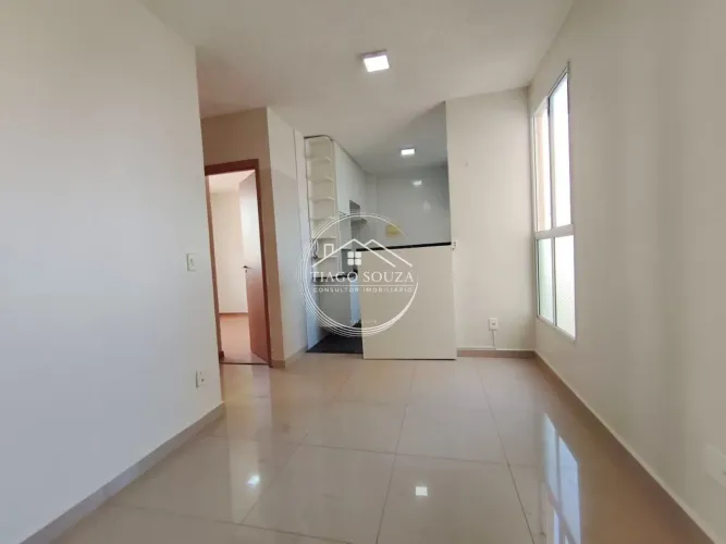 Aluga se Apartamento Semi Mobiliado no Centro