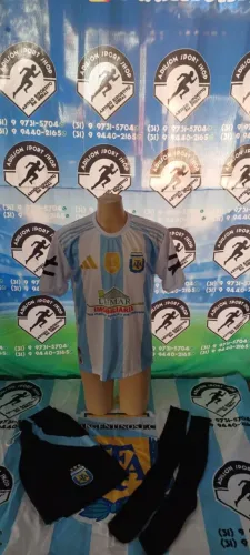 uniforme de futebol com 28 conjunto !