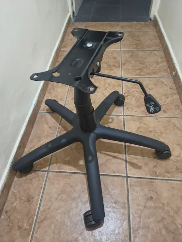 Base com pistão para cadeira giratória e flange