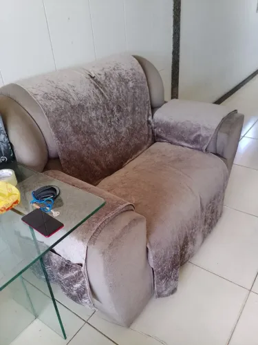 Sofá dois lugares
