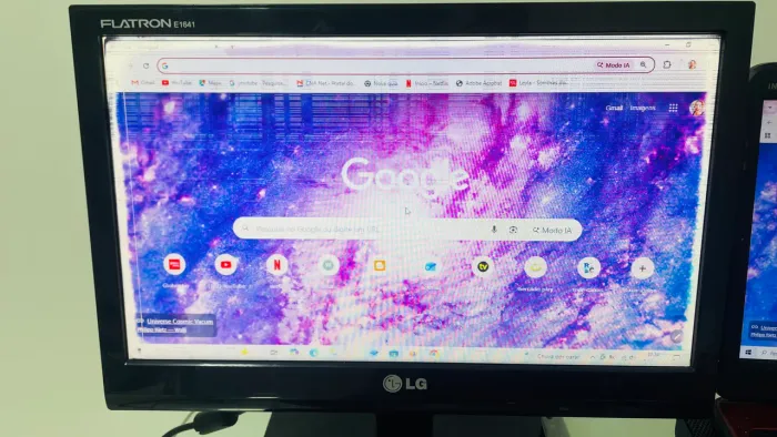 Vendo monitor LG 15.6 polegadas com defeito 