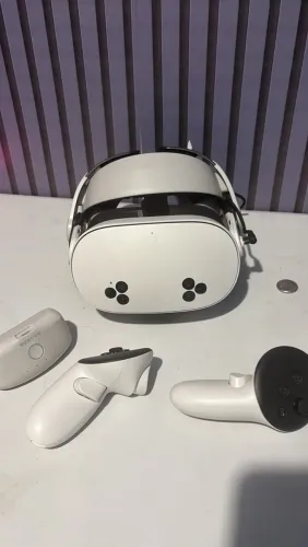 META QUEST3s 128GB+ BOBOVR M3PRO E BATERIA ADICIONAL