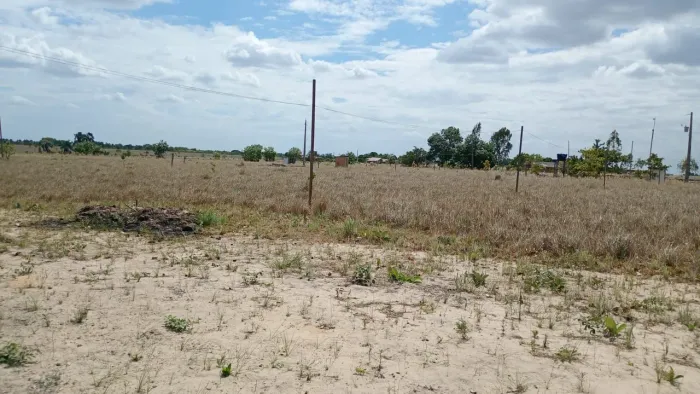 Vende-se área pra chácara no Bom Intento