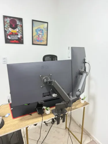 Monitor LG  27 polegadas 144 hz 