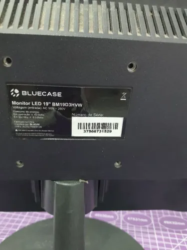 Monitor 19