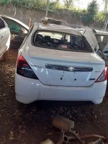 Sucata Nissan Versa SL 1.6 2018 automatico 