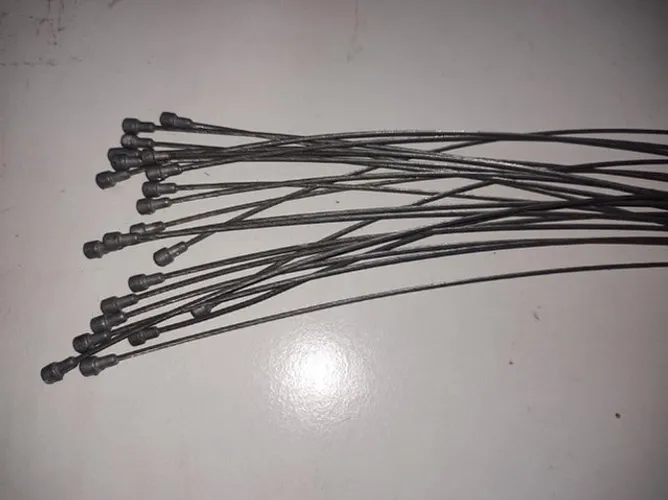 Cabos de aço antigo anos 80 para bicicletas curto freio dianteiro modelo pera.