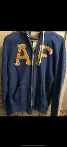 ABERCROMBIE & FITCH