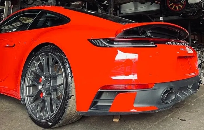 SUCATA PORSCHE CARRERA S 2021/2022