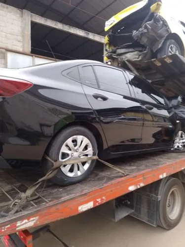 Onix plus turbo Lt 2022 baixado junto ao Detran para peças 