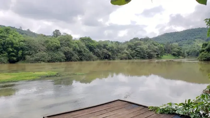 Chácara as Margens do Rio  Paraíba em Santa Branca-SP