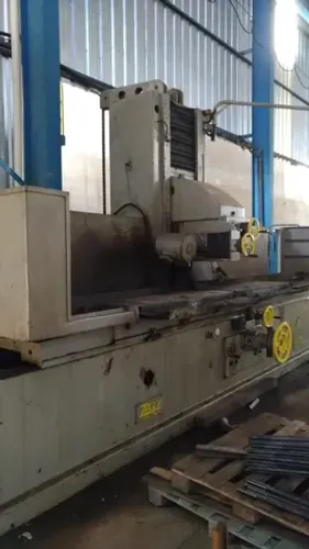 Retifica Plana Zocca 460X3000 mm c/ 02 Mesas Eletromagnéticas 480 X1500 mm,Usado