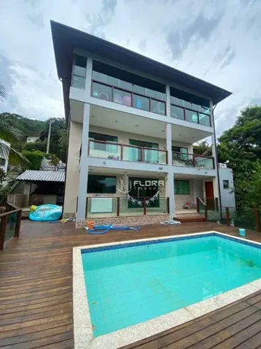 Casa com 5 dormitórios à venda, 291 m² por R$ 2.100.000 - Itaipu - Niterói/RJ