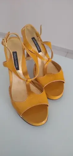 Sandália Caramelo 36