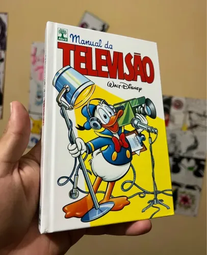 Manual da televisão Disney editora abril, capa dura.