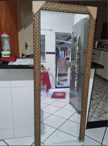 Espelho Decorativo com Moldura em Madeira novos 
