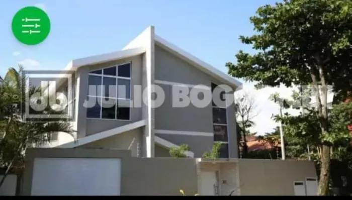 RECREIO CASA TRIPLEX RESIDENCIAL 4 SUÍTES PISINA
