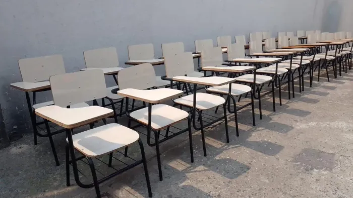 Cadeira escolar 