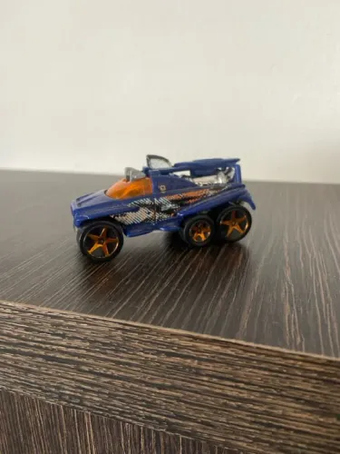Carrinho Hot Wheels - Azul e Laranja