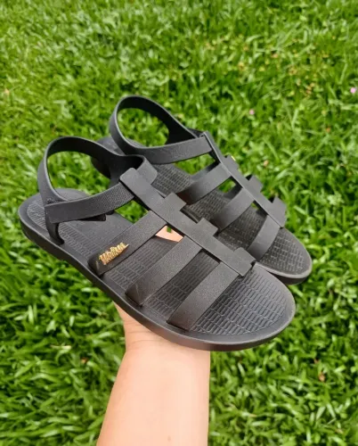 Sandália Melissa tam 33/34
