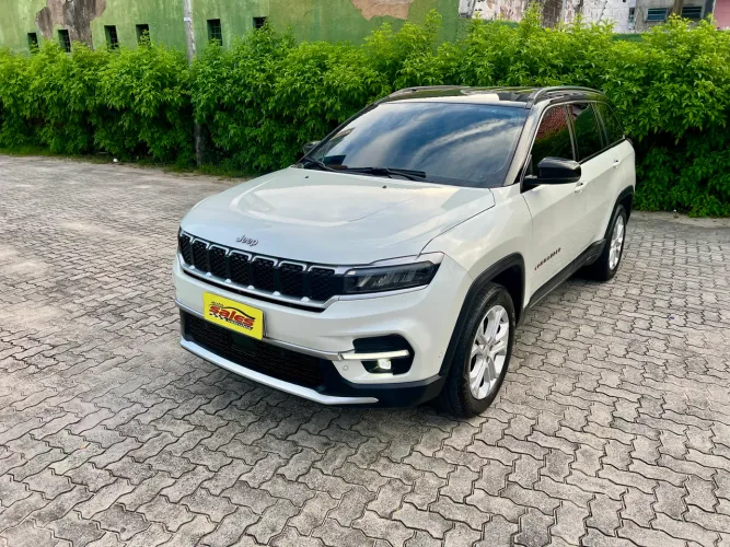 Commander 2024 Longitude T270 1.3 TB Flex AUT 