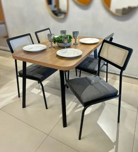 Mesa 4 Cadeiras Amadeira Mesa de Ferro - Entrega e Monta na Hora