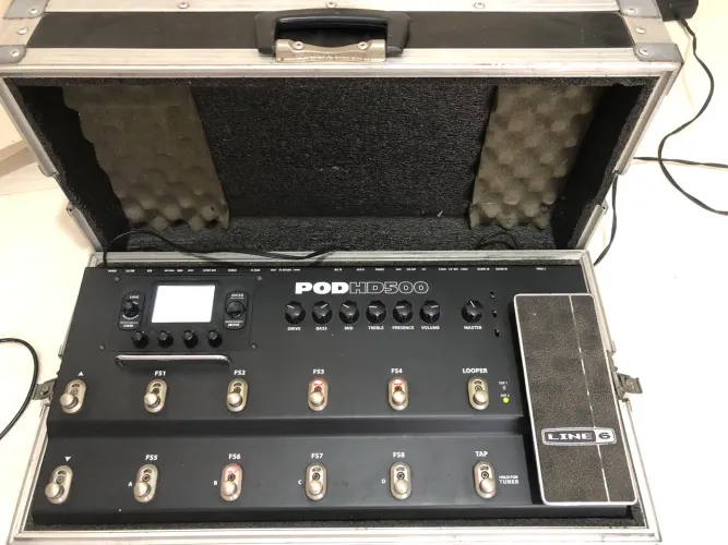 Pedaleira POD HD500 guitarra