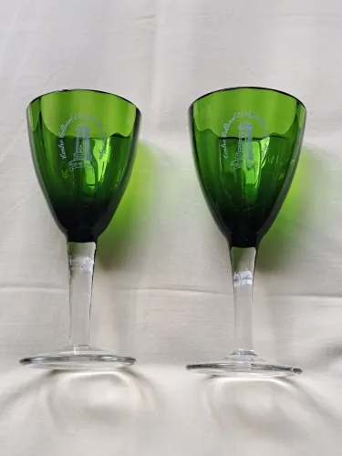 TAÇAS DE CRISTAL PARA VINHO, comemorativas aos 150 anos da imigração alemã no Brasil 