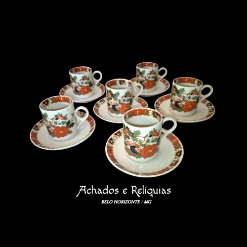 Conjunto de Xícaras com pires para café em porcelana fina com motivos florais Emano