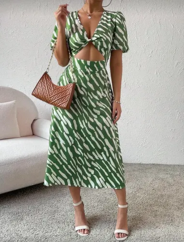 Lindo Vestido Torção Frontal Manga Bufante