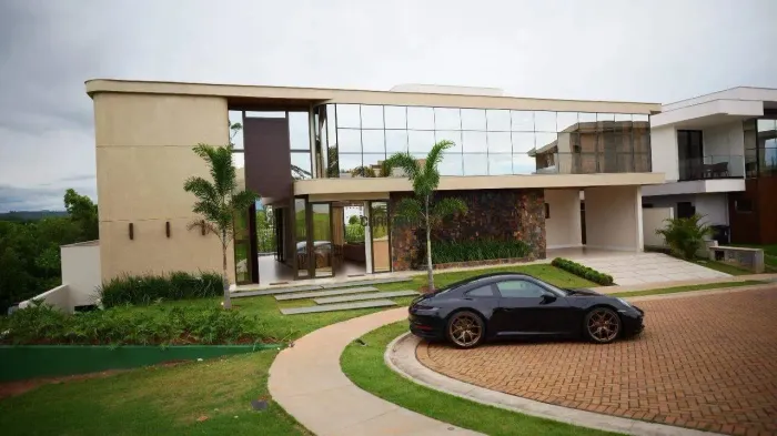 Casa à venda no Condomínio Alto Bacutia