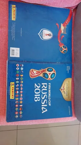 Álbum de Figurinhas Copa do Mundo Rússia 2018 Panini INCOMPLETO