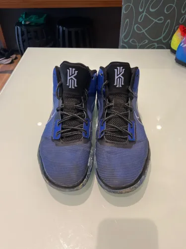 Tênis de Basquete Nike Kyrie Flytrap 4- azul