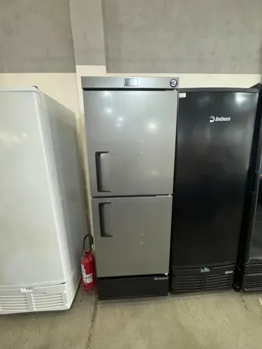 Congelador de Canecas Gelopar  Inox 220V  NOVO 