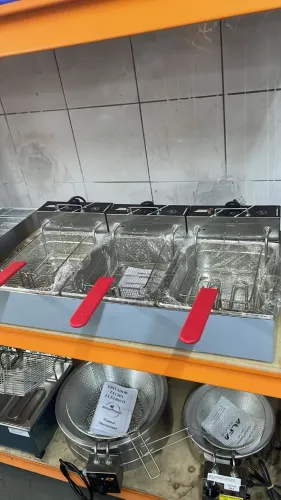 Fritadeira elétrica tripla 3 cestos 15l (Ester)