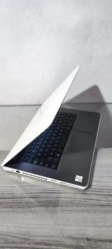 Notebook Dell branco em ótimo estado core i5 5 geração 8gb 256gb