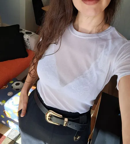 Camiseta branca tule transparente 